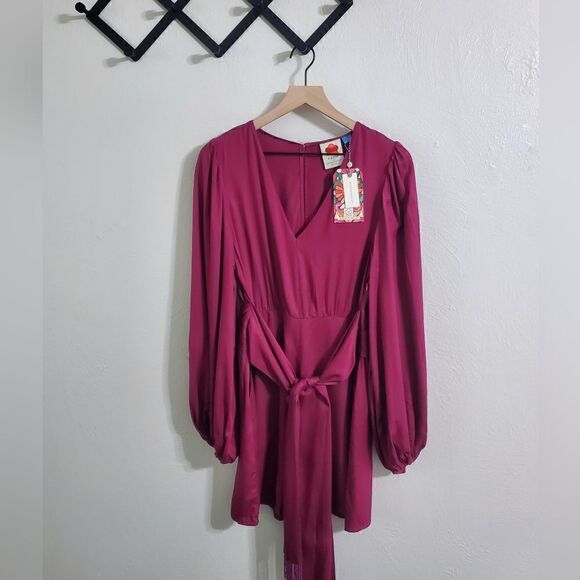 Farm Rio X Anthropologie Bell Sleeve Romper In Plum Size Small NWT - Picture 6 of 9